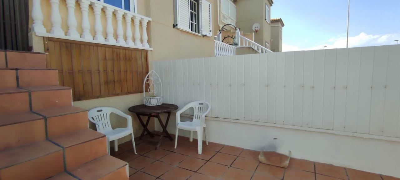 Zeus Beach La Mata Торевиеха Екстериор снимка